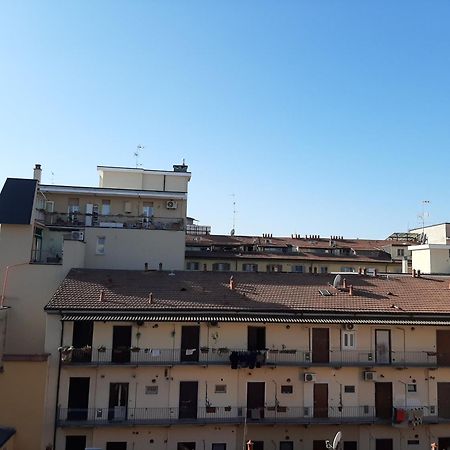 Sweet Smart Easy Apartment Porta Romana City Center Milão Exterior foto